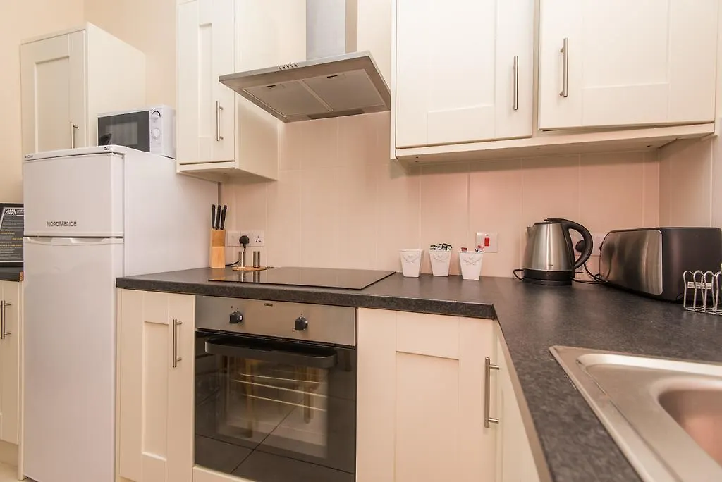 Giant Serviced Apartments Belfast United Kingdom